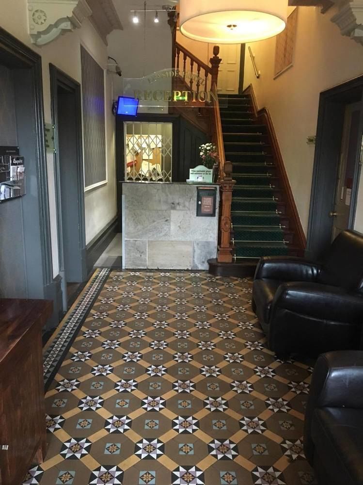 Leaside Hotel Лутън Екстериор снимка