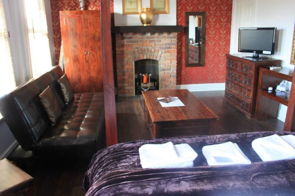 Leaside Hotel Лутън Екстериор снимка